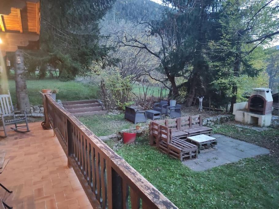 Chalet Accueillant Et Familial Saint-Martin-Vésubie Exteriör bild